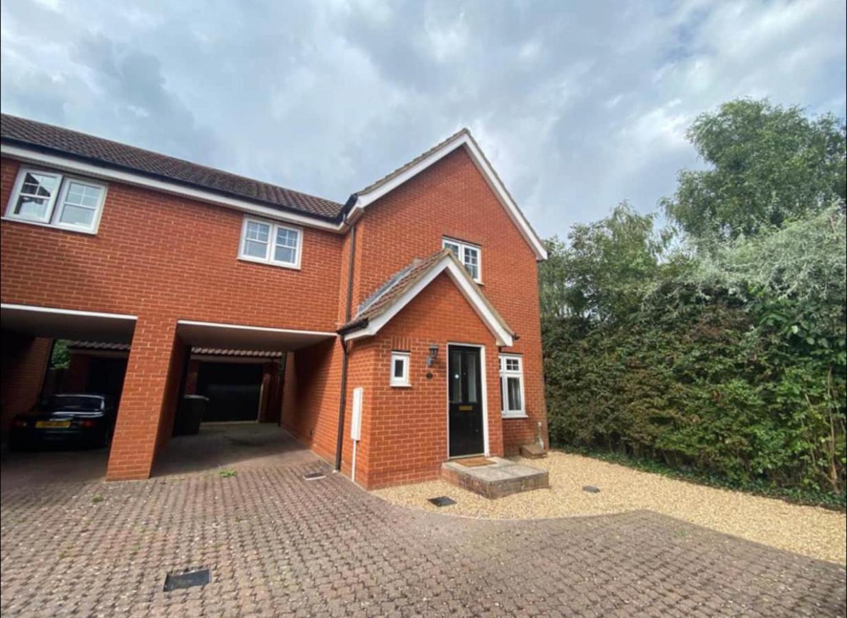 Modern + Secluded 3 Bed, 10 Mins Into City Centre Spixworth Exterior photo